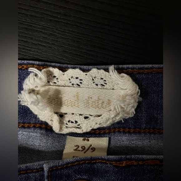 Altar’d State Denim Jeans High Rise Flare Sz 29 - Picture 5 of 8